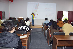 昆山曼彩交通反光貼生產(chǎn)廠家會(huì)議研究產(chǎn)品 昆山曼彩交通反光貼生產(chǎn)廠家會(huì)議研究產(chǎn)品